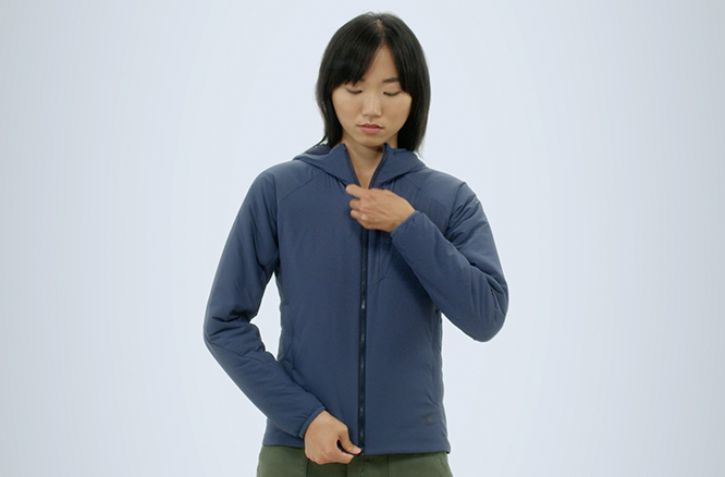 mountain hardwear kor strata insulated hoodie