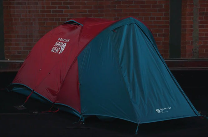 a video highlighting features of the product